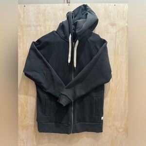 VUORI Men's Hoodie size Medium faded black